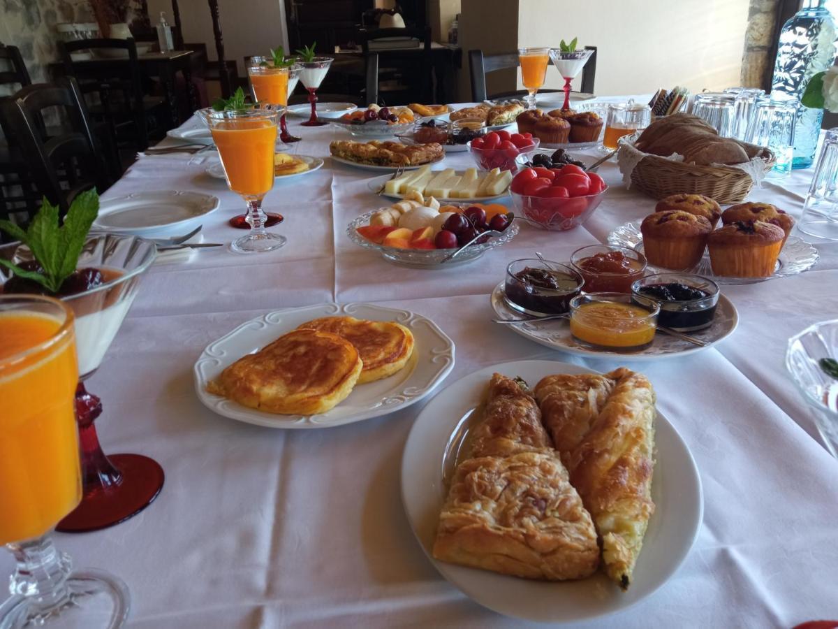 Argyro Guesthouse Nymfaio Bagian luar foto