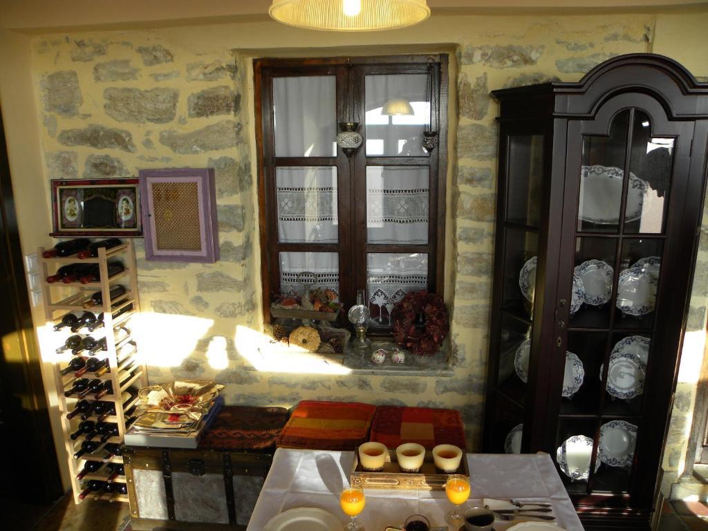 Argyro Guesthouse Nymfaio Bagian luar foto